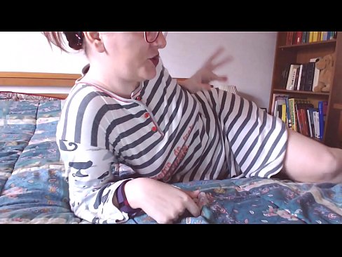 ❤️ Vezmi si to velké černé péro do pusy, malá otrokyně ❤️ Porno video u cs.camporner.top ❌️❤